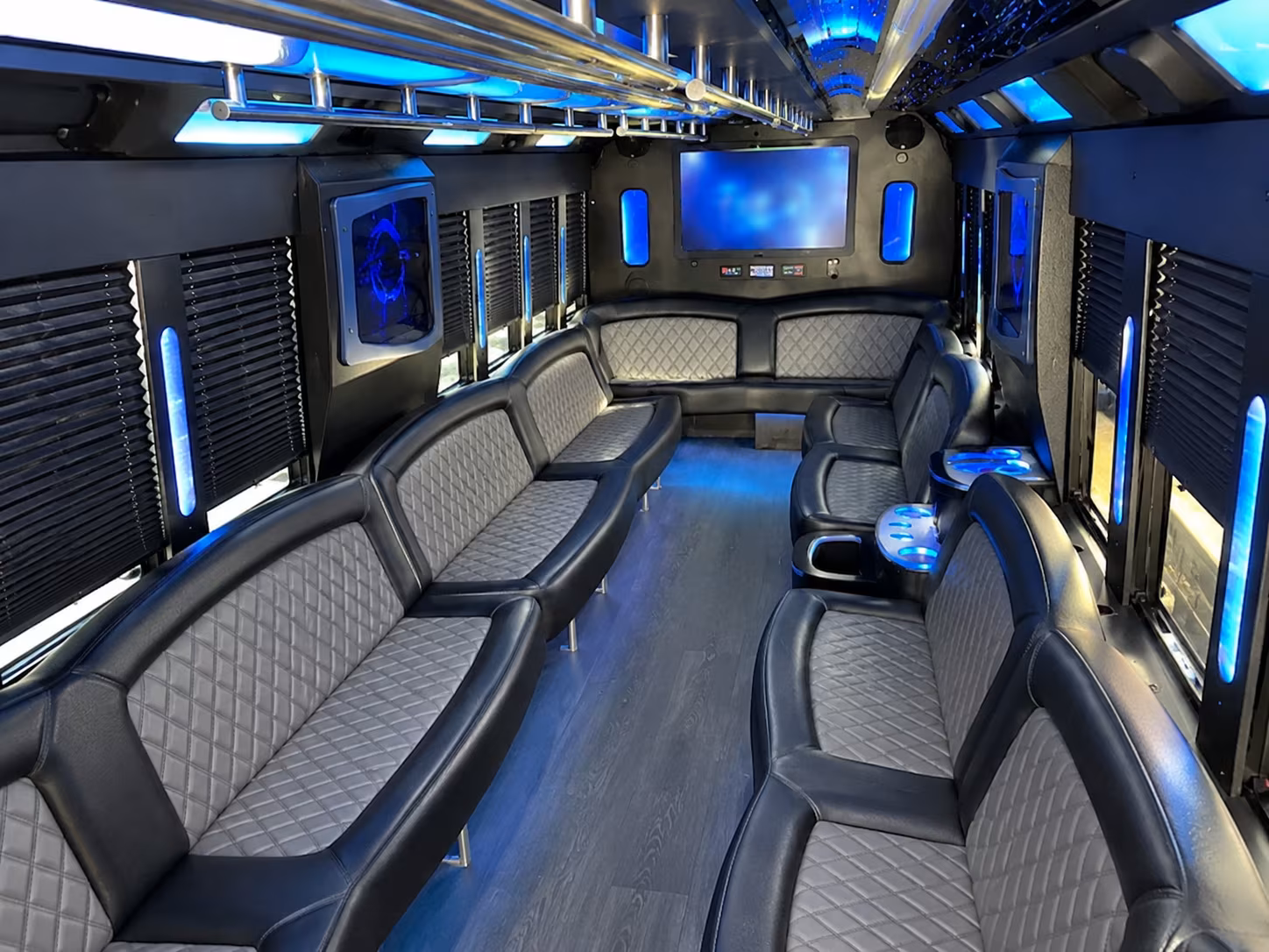 Rent a Bus to Syracuse Hancock International Airport