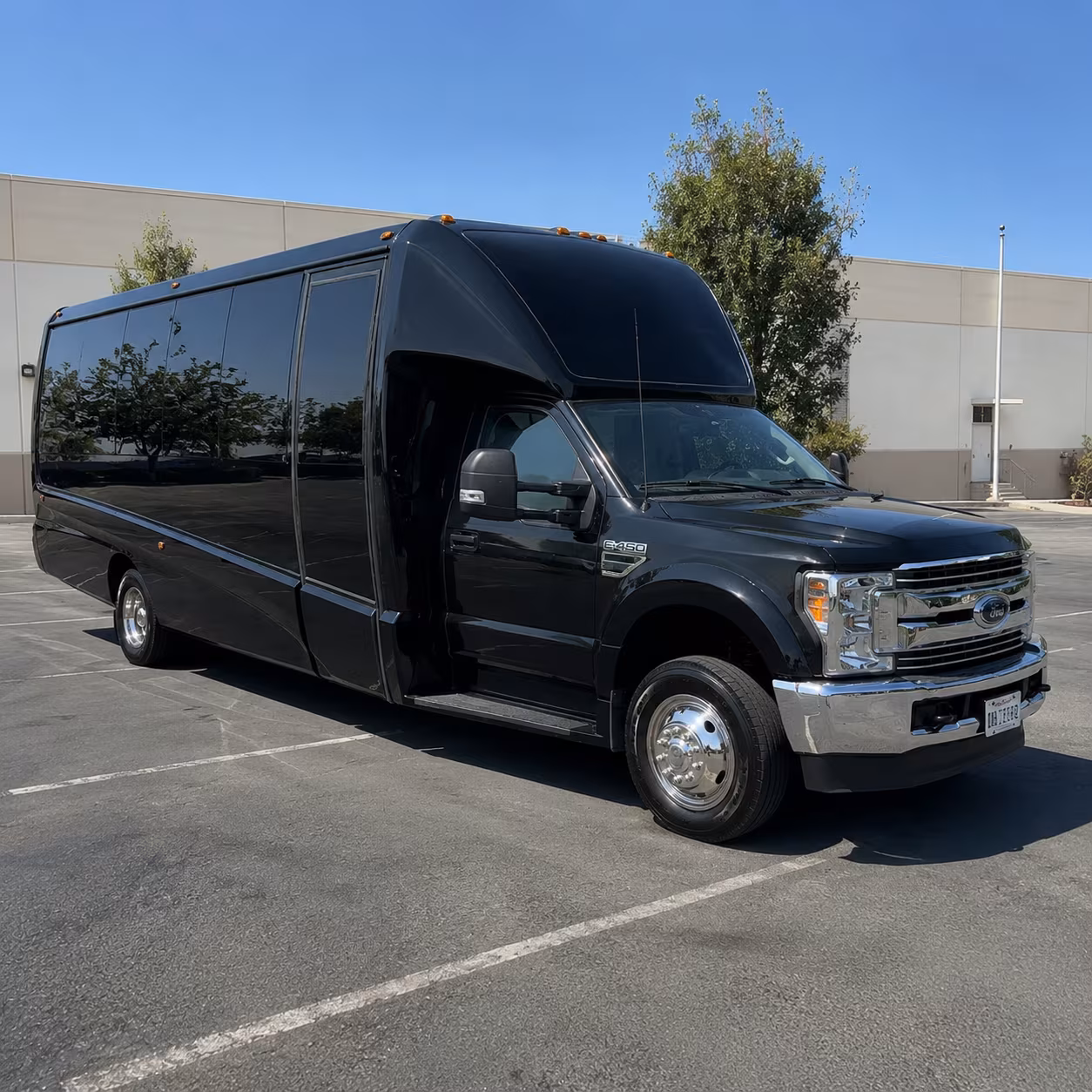 20 Passenger Party Bus Exterior