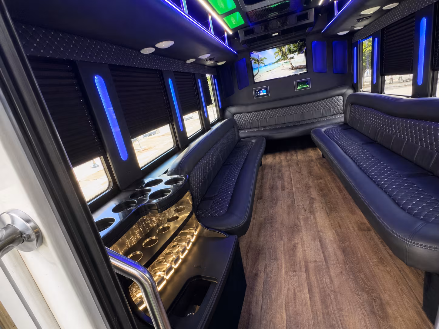 Syracuse Birthday, Sweet 16, & Quinceañera Transportation party bus interior