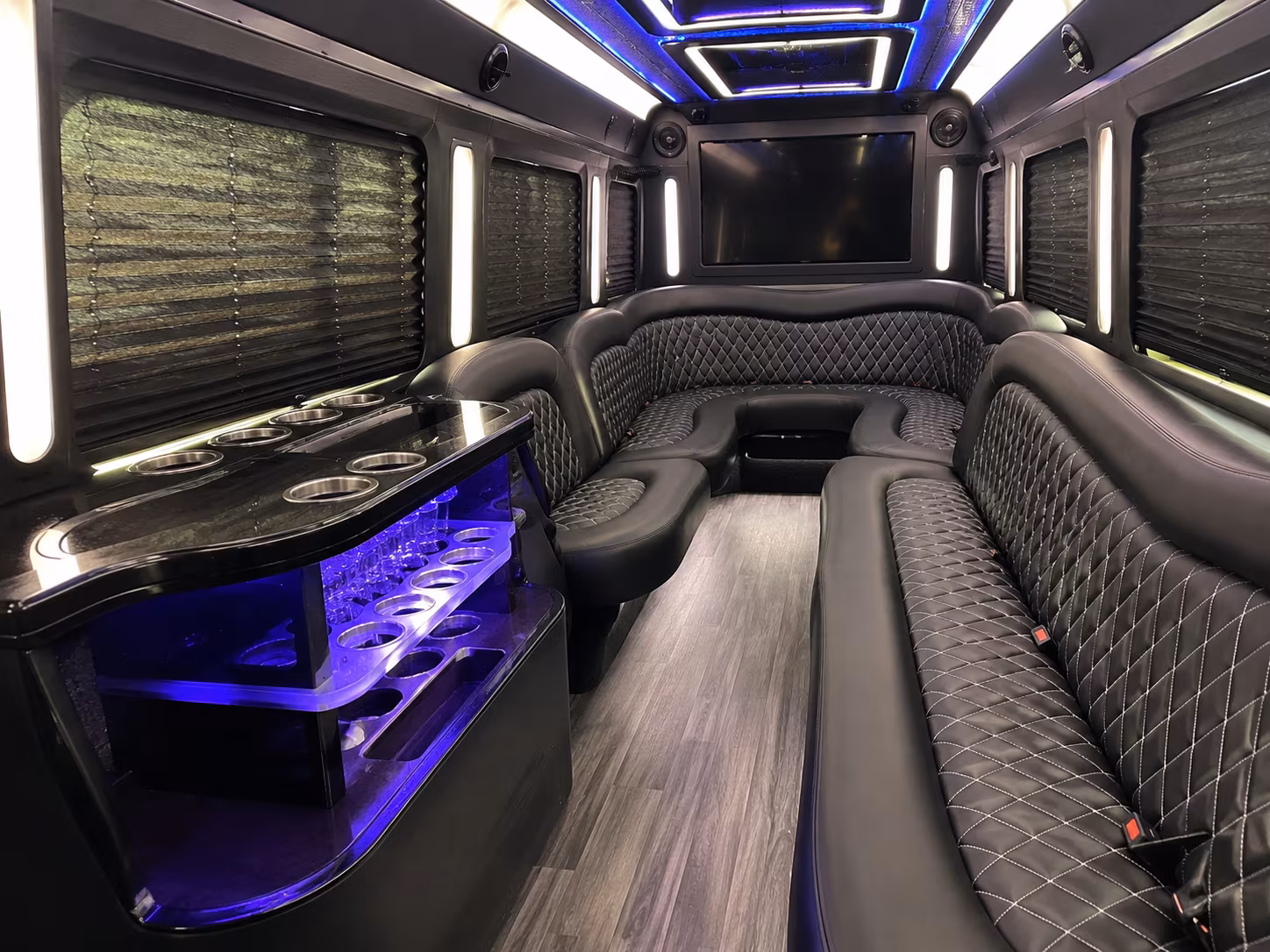 Syracuse Winery Tour & Pub Crawl Transportation party bus exterior
