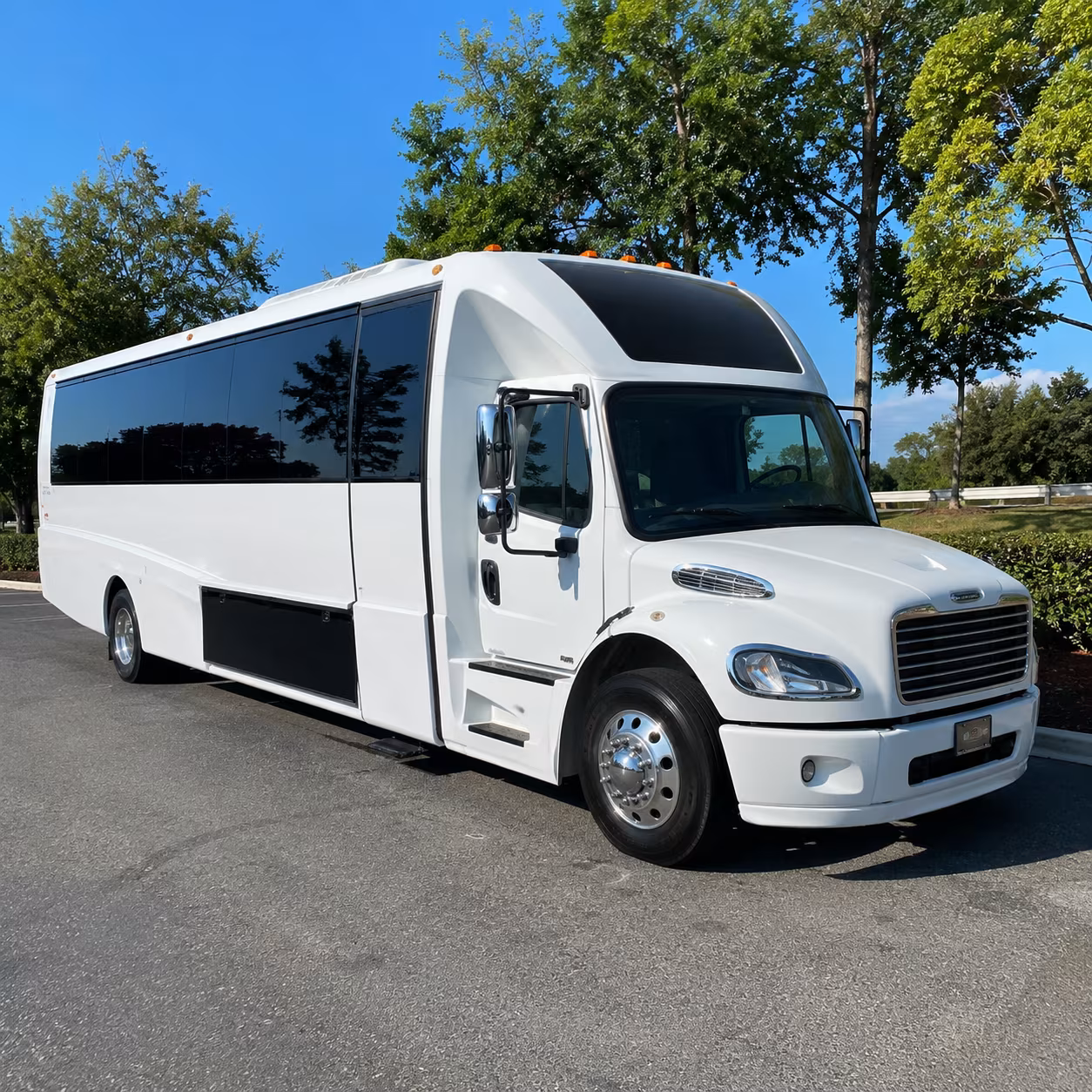 Utica Birthday, Sweet 16, & Quinceañera Party Bus Rentals